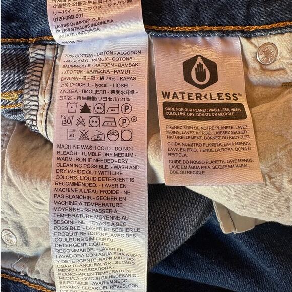 Levis Ribcage Straight Ankle Length Jeans Medium Wash size 26 - Picture 4 of 8